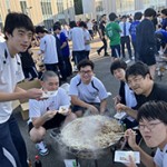【青雲寮】ジンギスカンレクが行われました